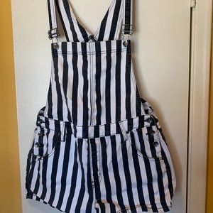 Hot Topic Blackheart XL Striped Overall Shorts